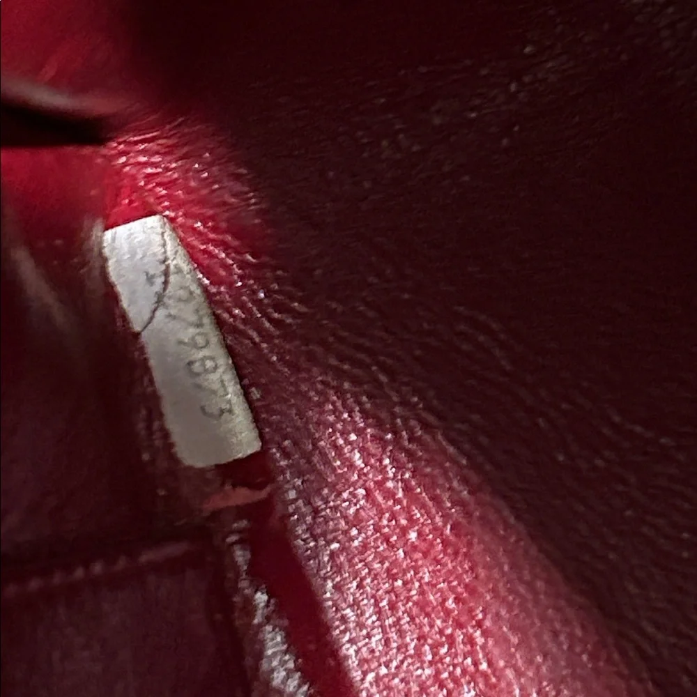 CHANEL Red Quilted Leather Shoulder Bag with Gold Chain